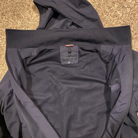 Tommy Hilfiger Mens heavy coat - Picture 4 of 8